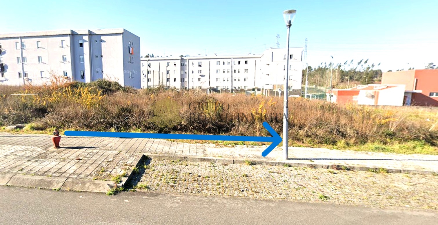 Piece of Real Estate  To Sale in Valongo